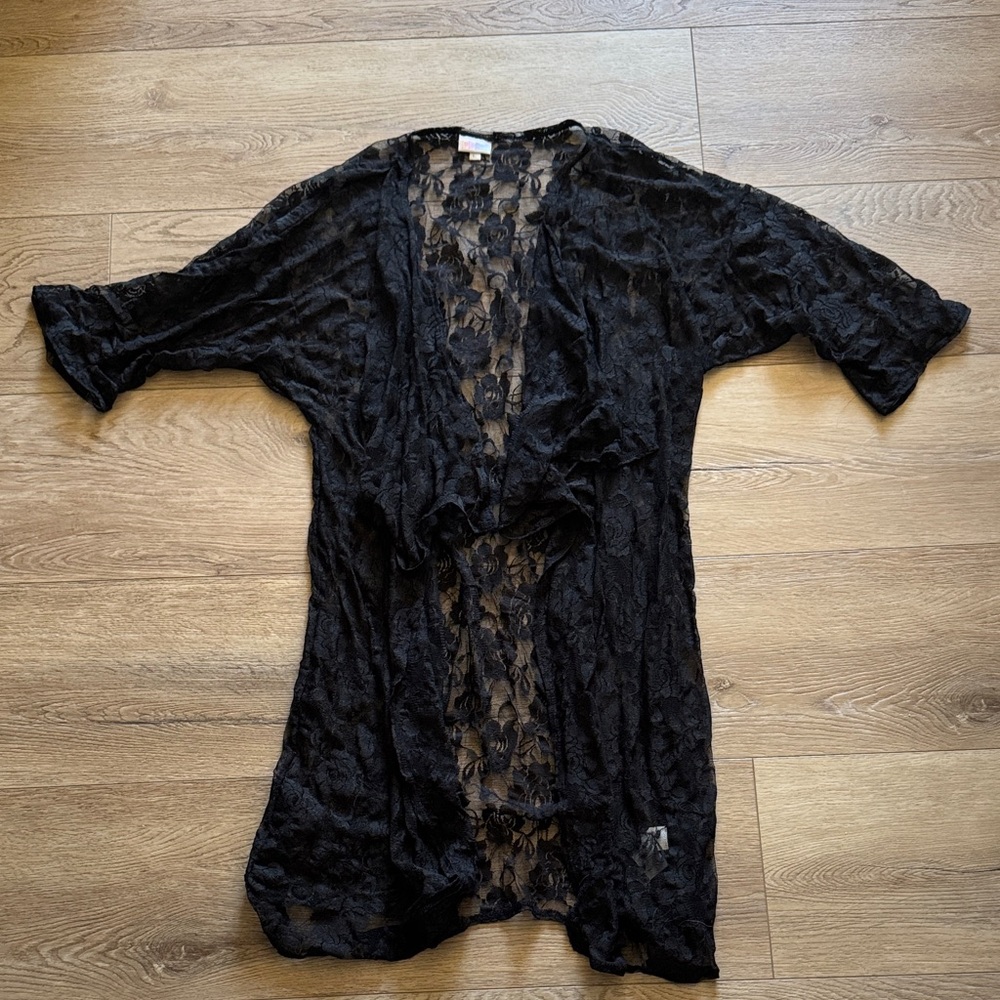 Elegant Black Lace Kimono Robe